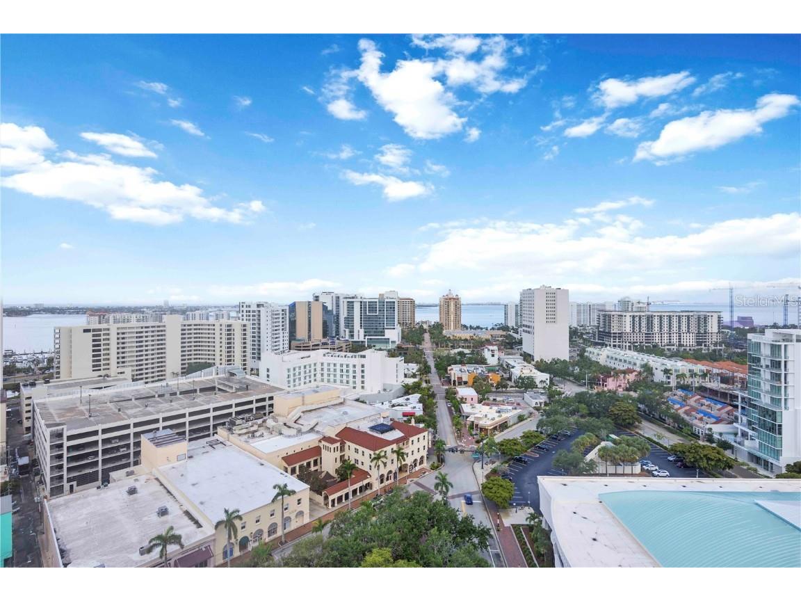 50 Central Avenue #17PHB Sarasota FL 34236 A4675046 image2