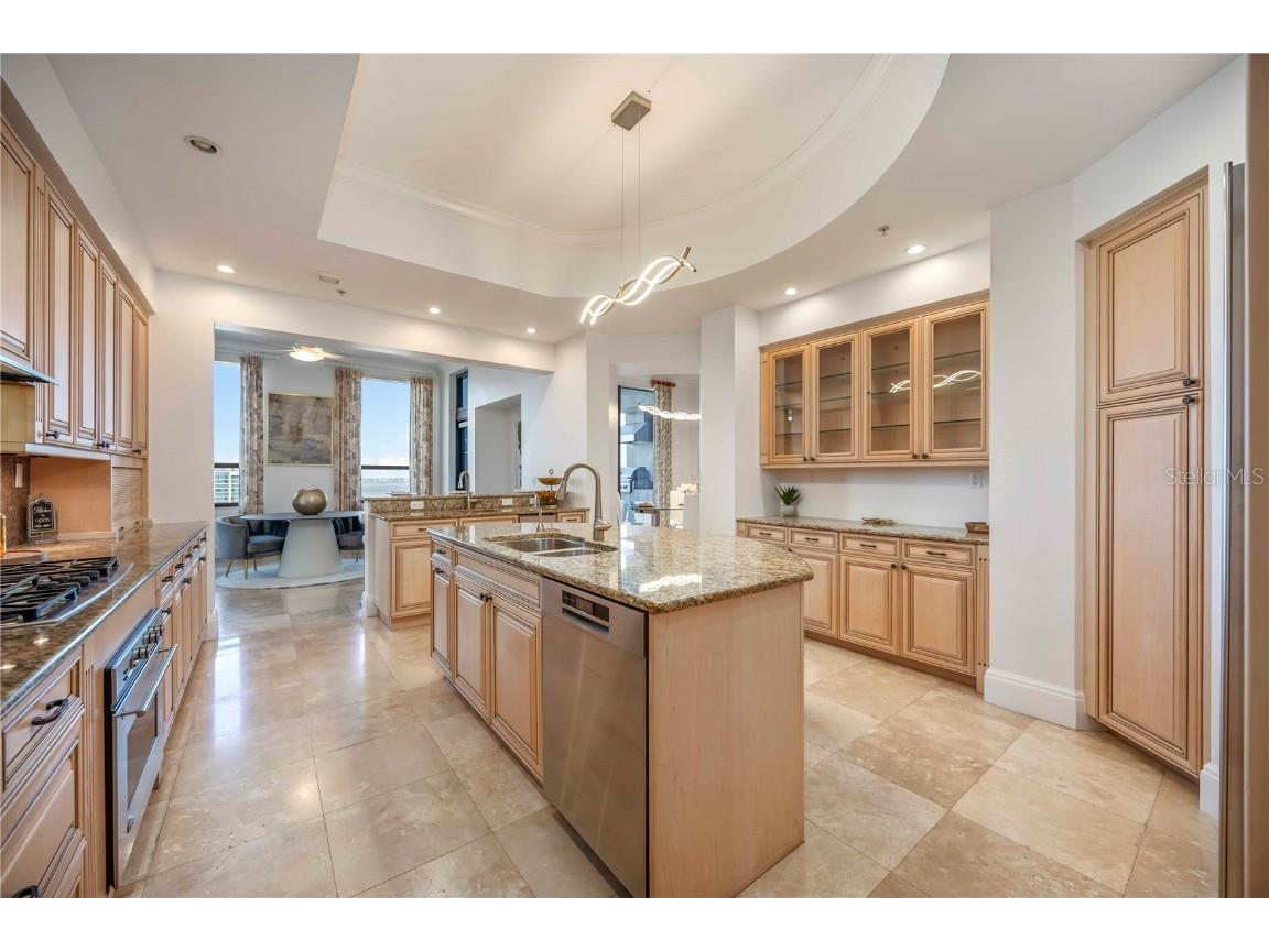 50 Central Avenue #17PHB Sarasota FL 34236 A4675046 image24