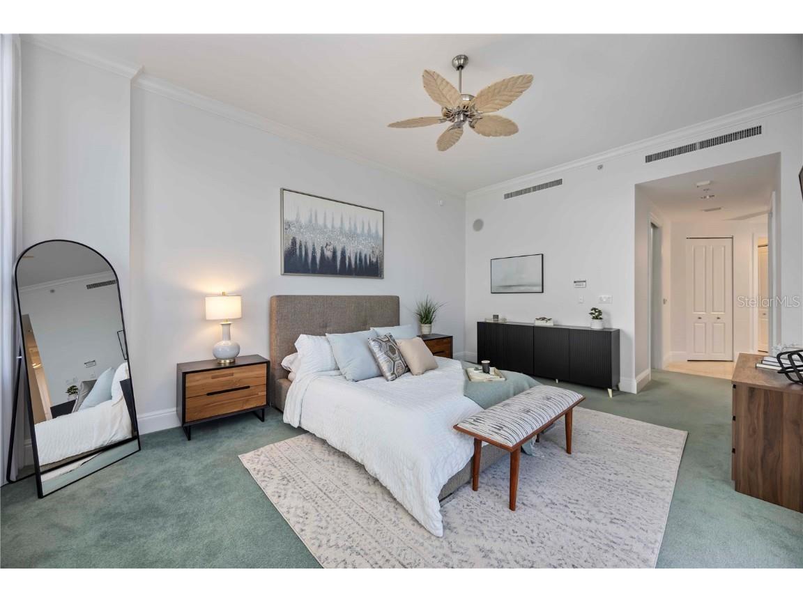 50 Central Avenue #17PHB Sarasota FL 34236 A4675046 image41