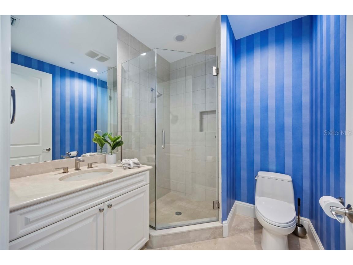 50 Central Avenue #17PHB Sarasota FL 34236 A4675046 image43