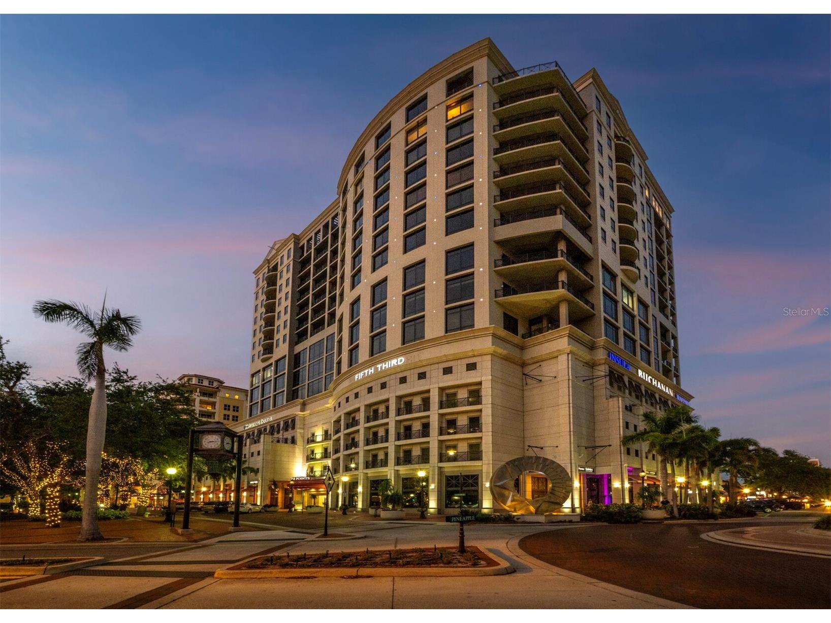 50 Central Avenue #17PHD Sarasota FL 34236 - SARASOTA BAY A4650526 image1