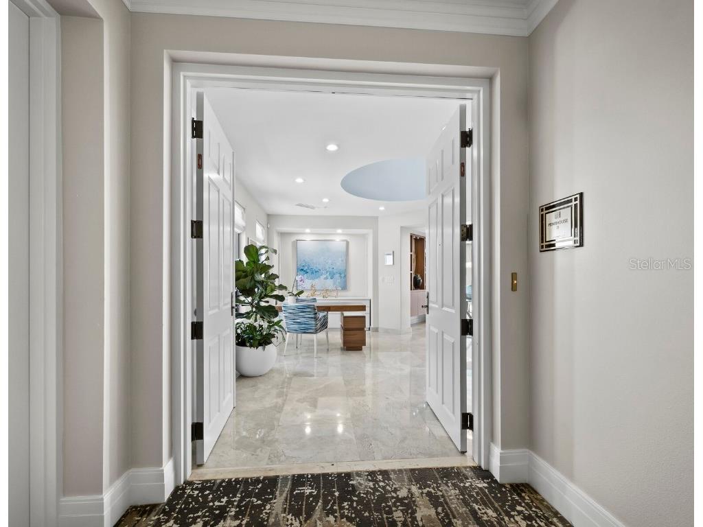 50 Central Avenue #17PHD Sarasota FL 34236 - SARASOTA BAY A4650526 image2