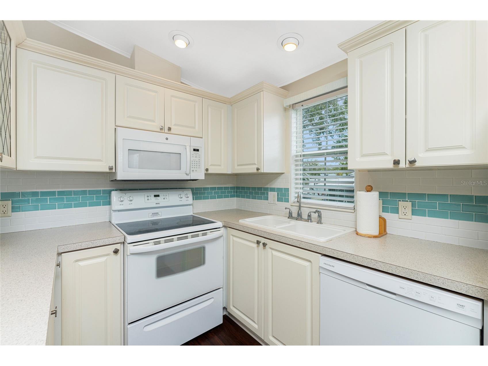 50 Crown Point Drive Nokomis FL 34275 N6143342 image18