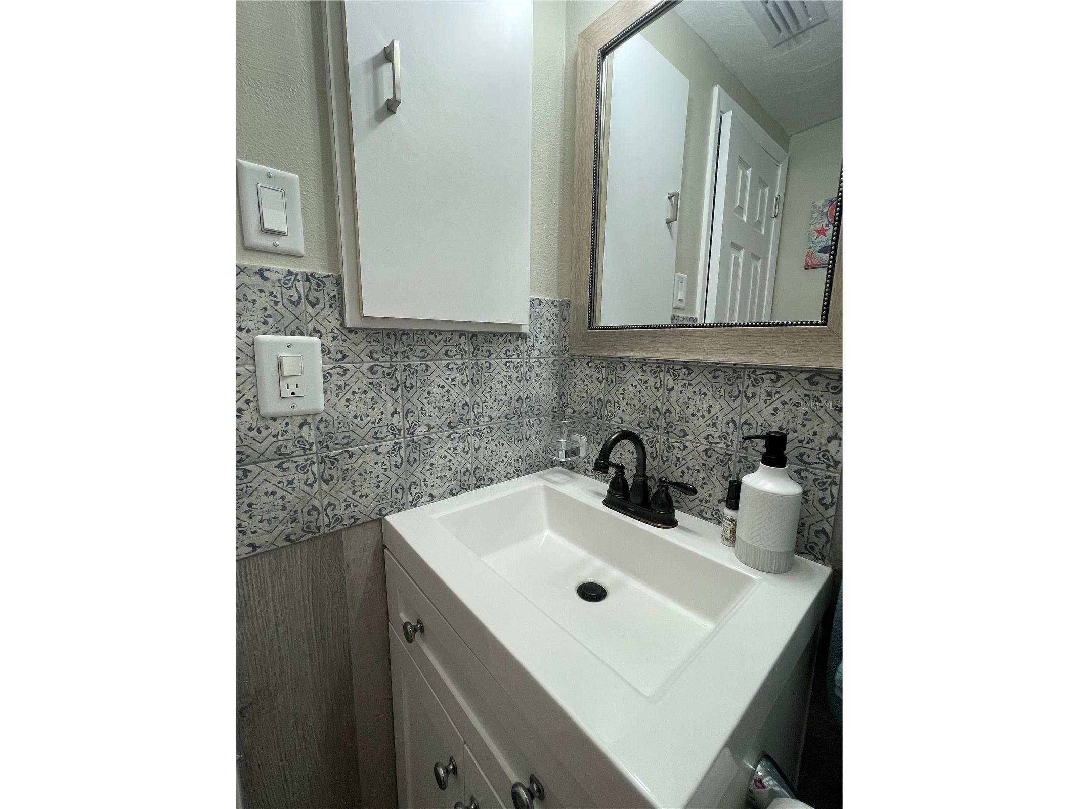 50 Euclid Avenue Englewood FL 34223 D6146860 image16