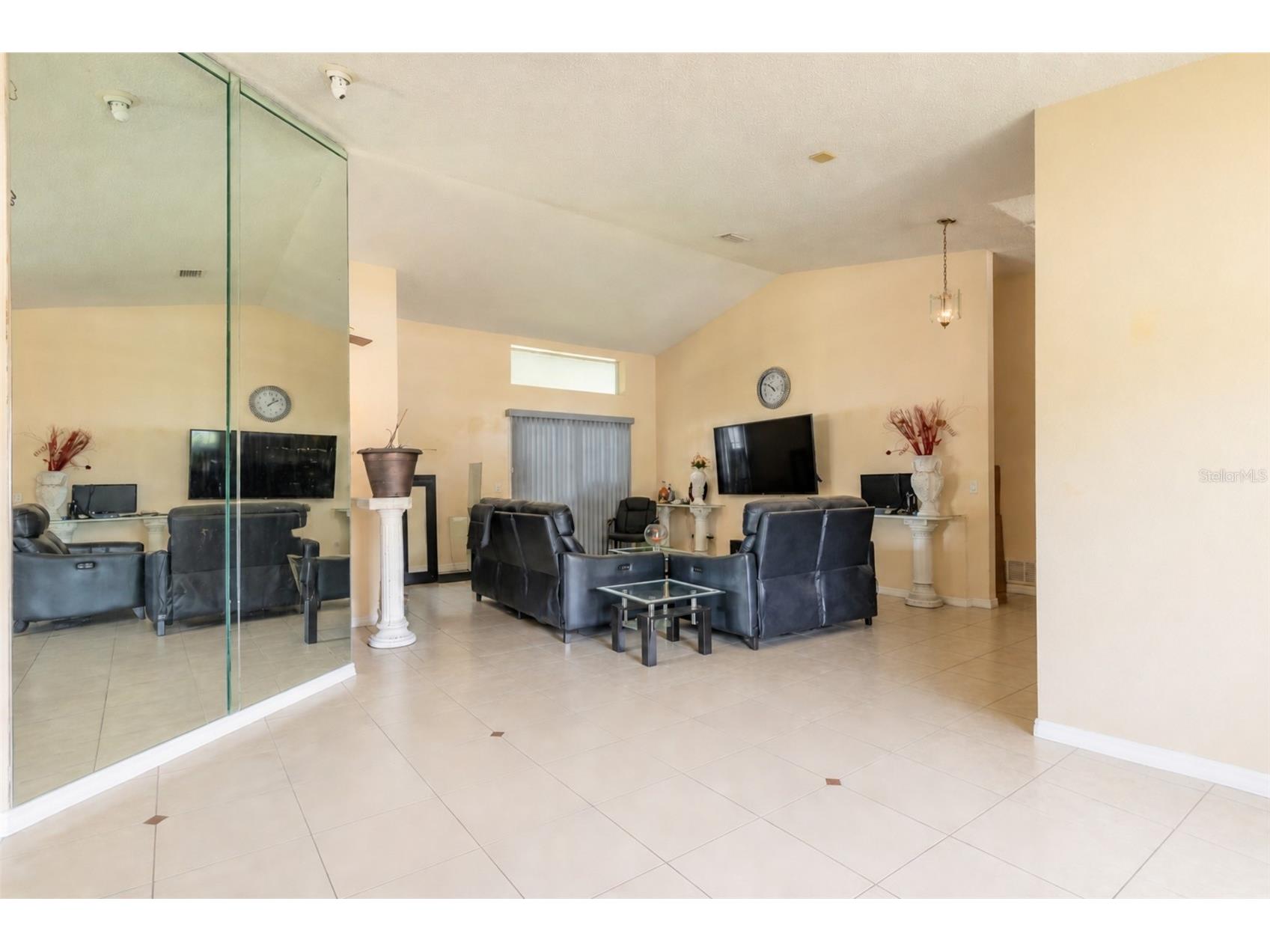 50 Florida Park Drive Palm Coast FL 32137 V4948888 image9