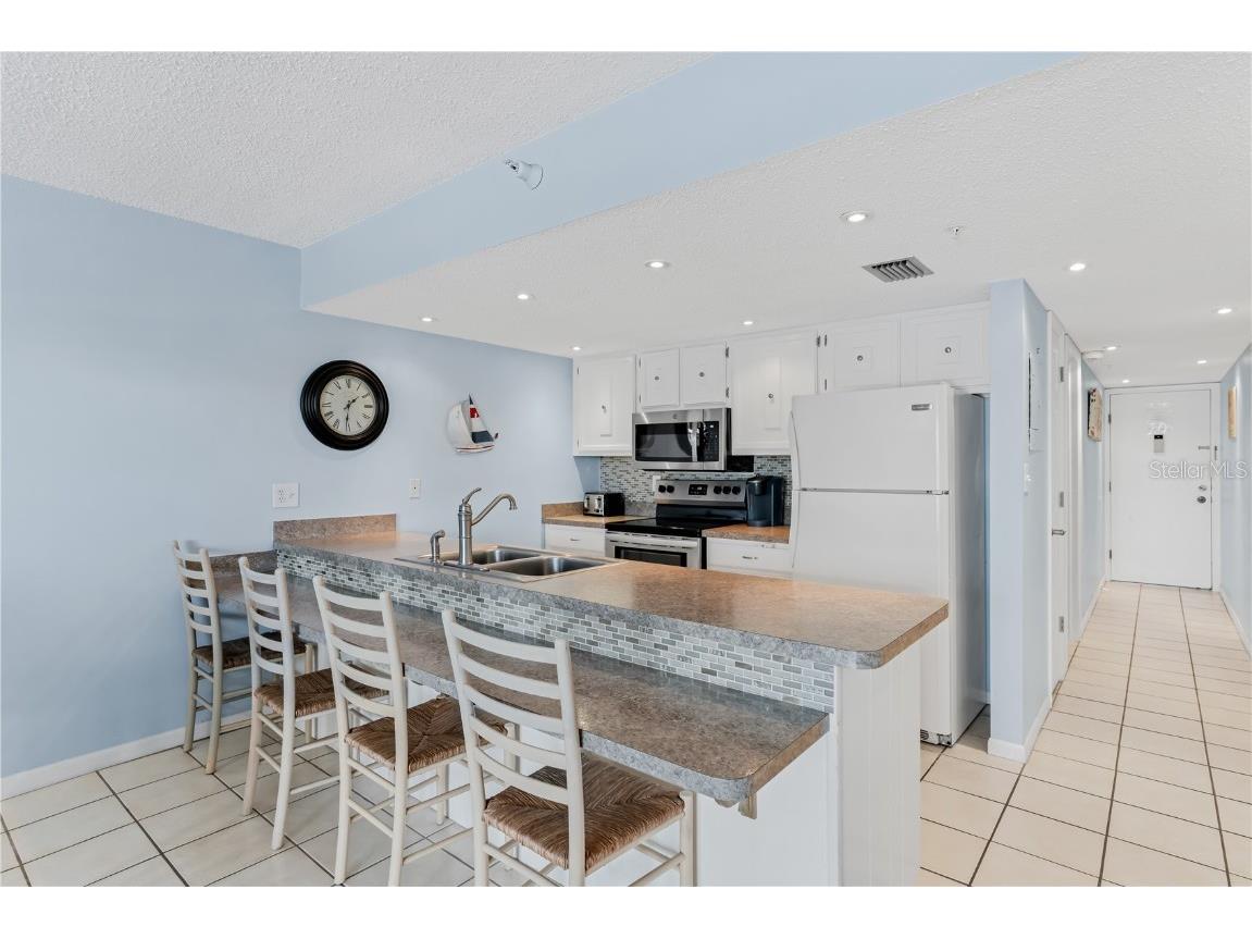 50 Gulf Boulevard #207 Indian Rocks Beach FL 33785 TB8427760 image12