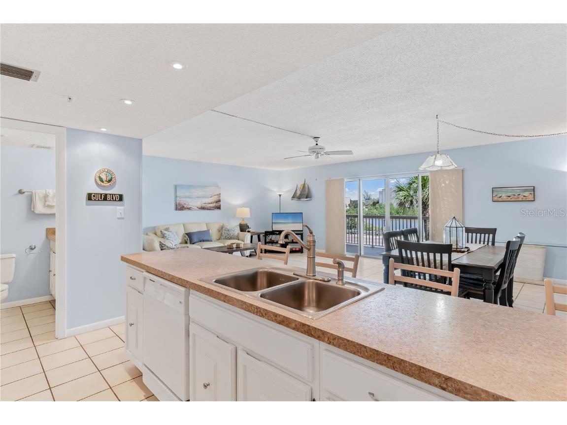 50 Gulf Boulevard #207 Indian Rocks Beach FL 33785 TB8427760 image14