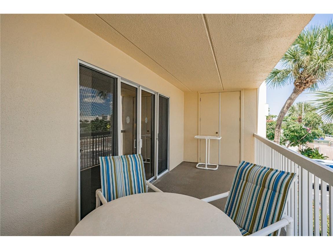50 Gulf Boulevard #207 Indian Rocks Beach FL 33785 TB8427760 image3