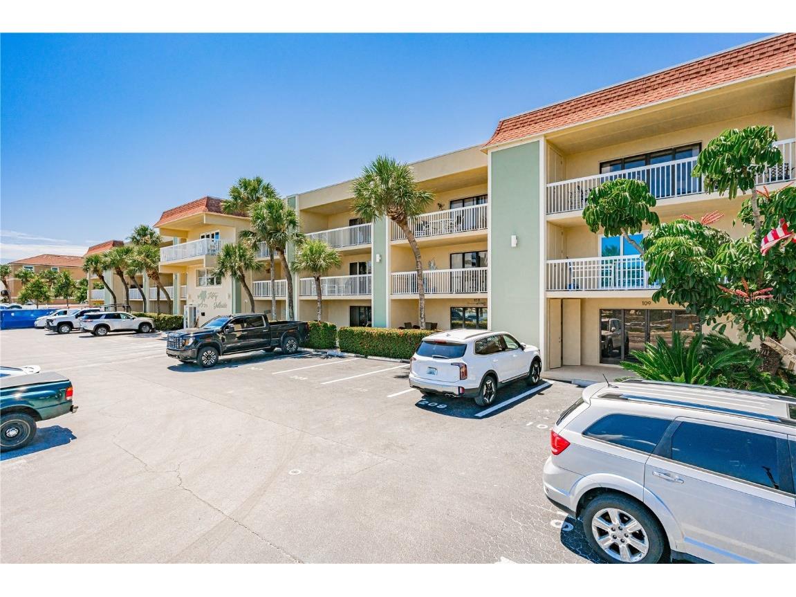 50 Gulf Boulevard #207 Indian Rocks Beach FL 33785 TB8427760 image34