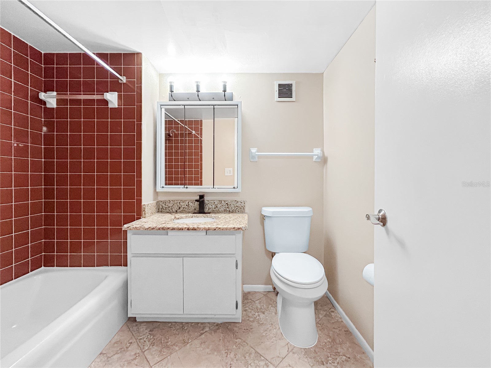 50 Harbor View Ln #23 Belleair Bluffs FL 33770 TB8477385 image15