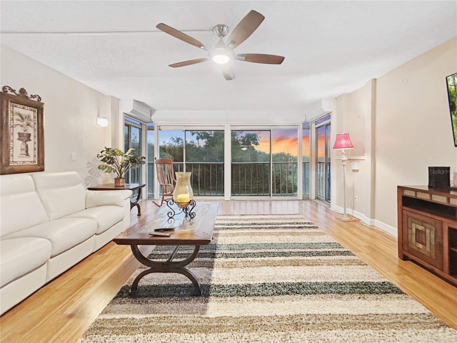 50 Harbor View Ln #23 Belleair Bluffs FL 33770 TB8477385 image4