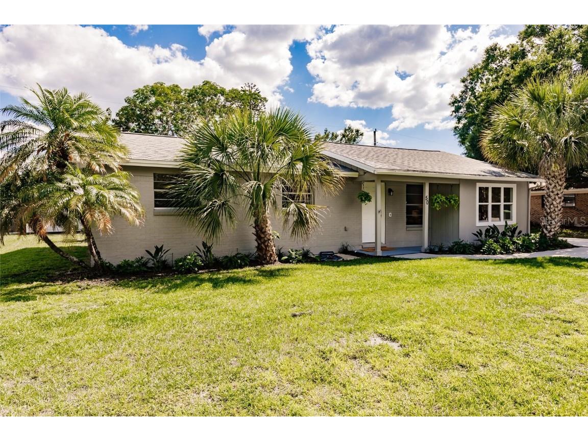 50 Horton Circle Sarasota FL 34232 A4564730 image1