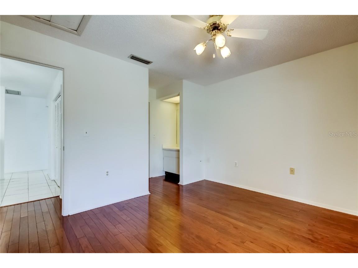 50 Ingrid Place #50 Oldsmar FL 34677 TB8394672 image35