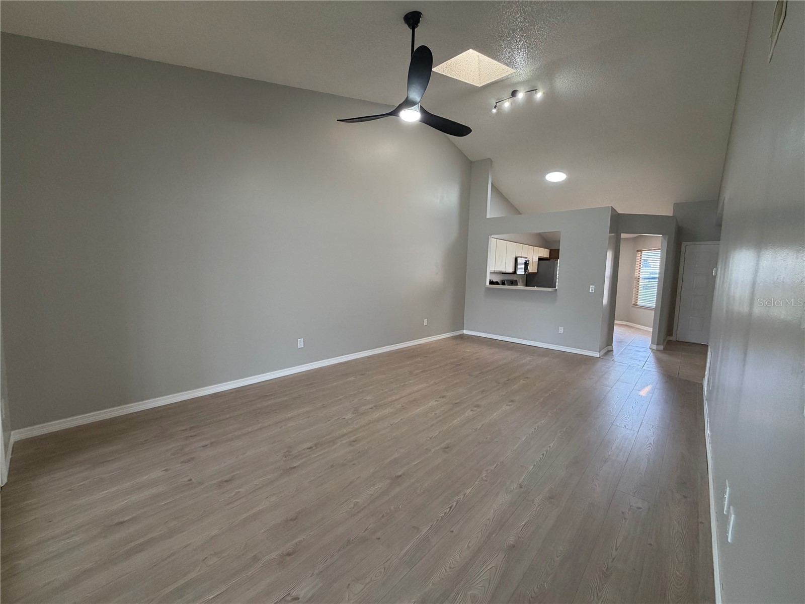 50 Lakepointe Circle Kissimmee FL 34743 O6401506 image26