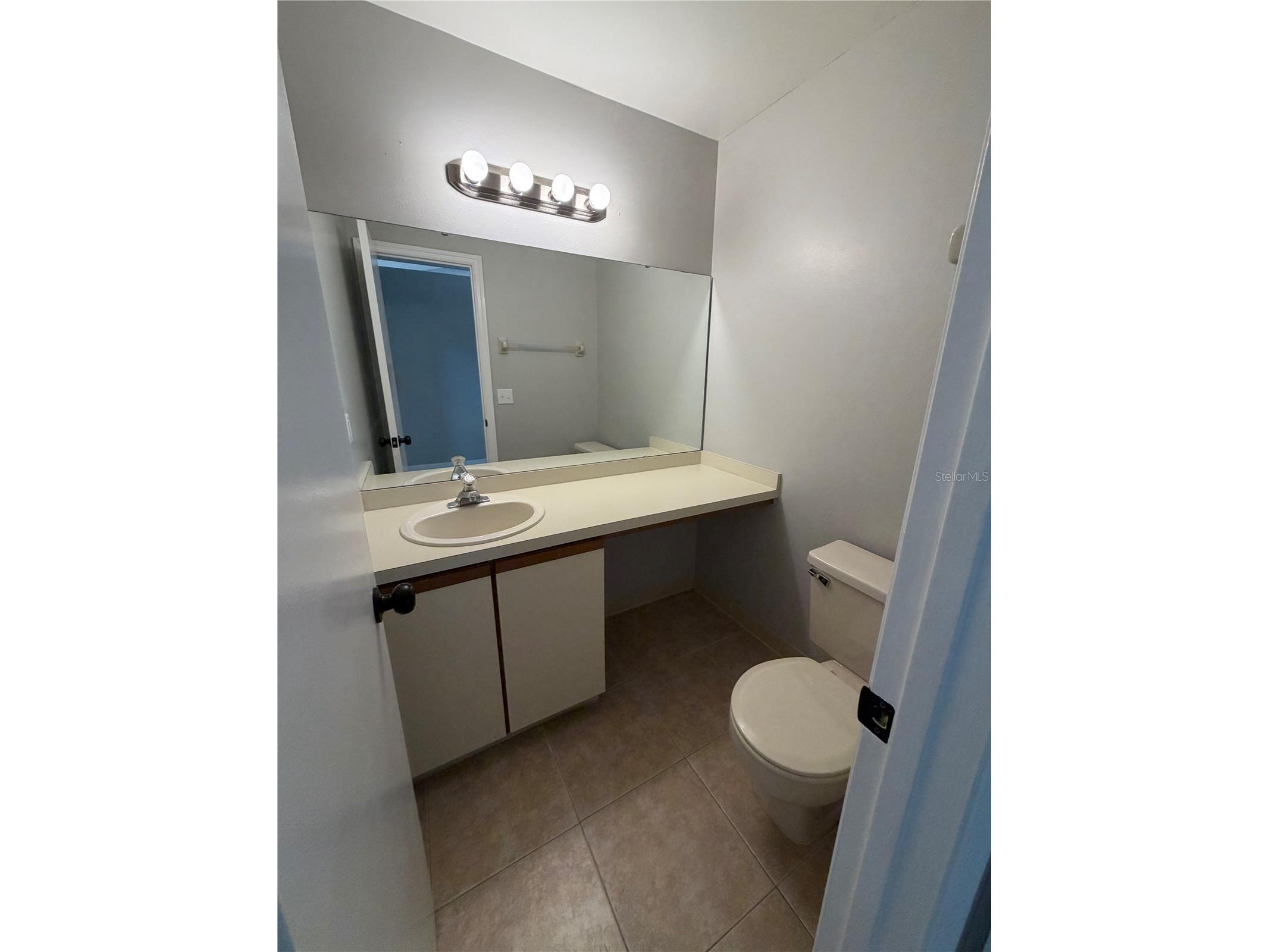 50 Lakepointe Circle Kissimmee FL 34743 O6401506 image39