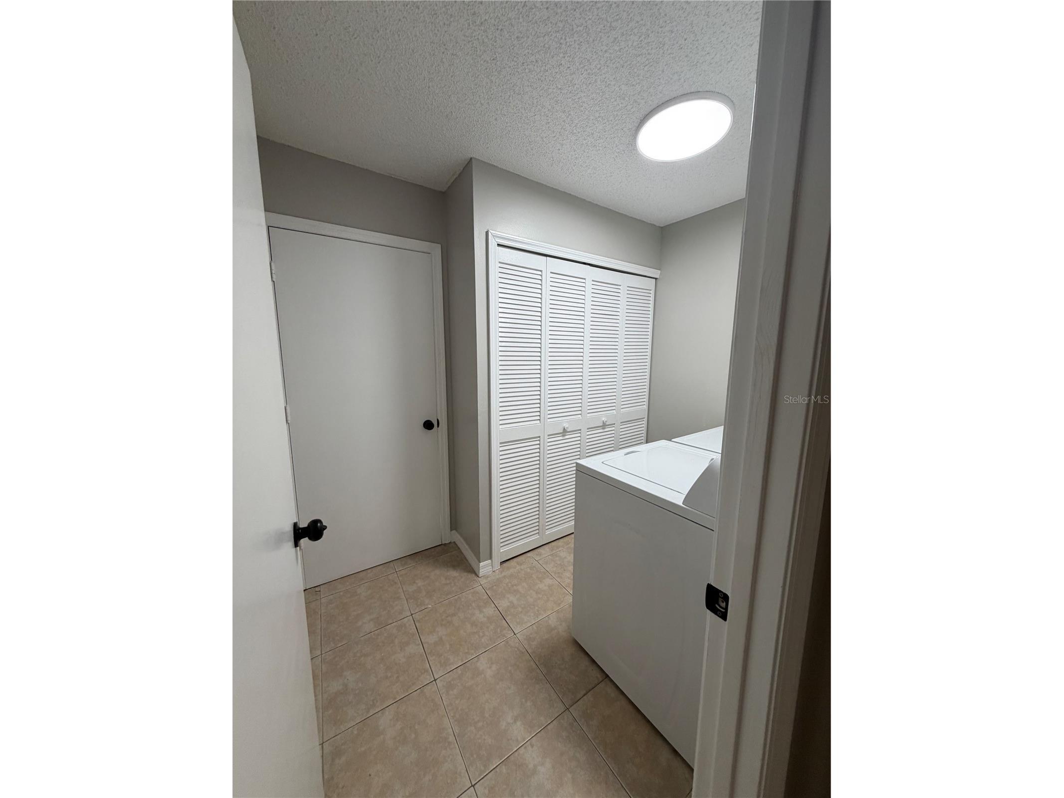 50 Lakepointe Circle Kissimmee FL 34743 O6401506 image40
