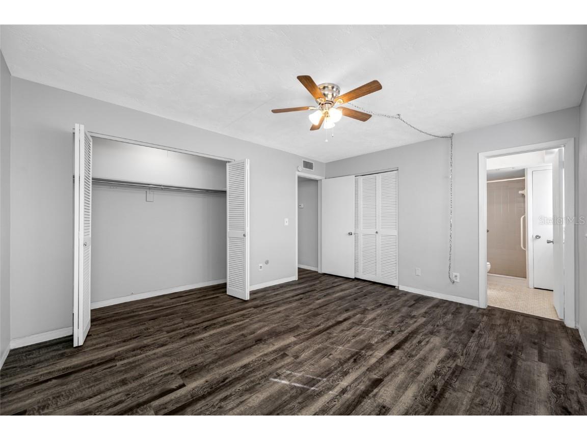 50 Liberty Way #10 Palm Harbor FL 34684 TB8449503 image13