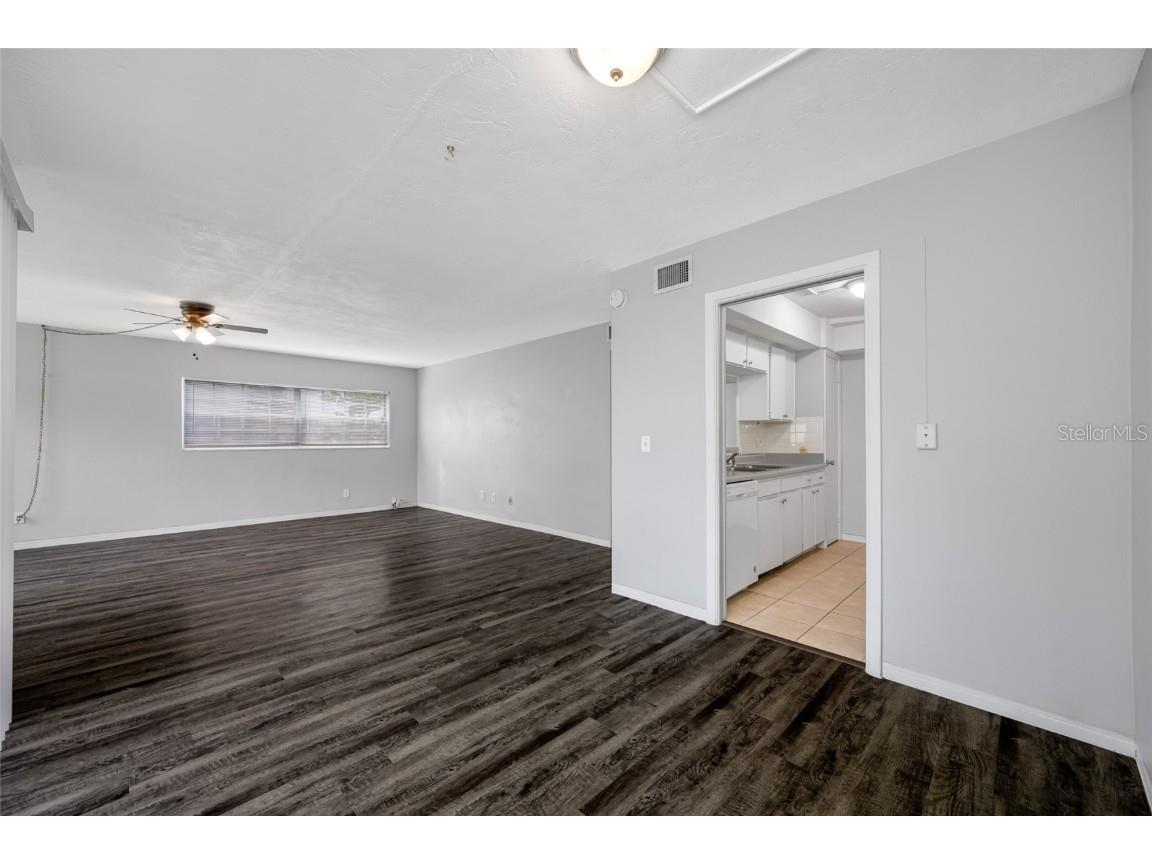 50 Liberty Way #10 Palm Harbor FL 34684 TB8449503 image5