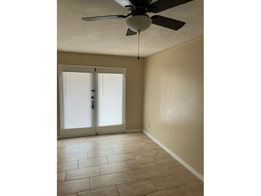 50 Midwest Parkway Sarasota FL 34232 A4684438 image11