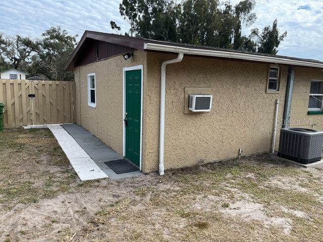 50 Midwest Parkway Sarasota FL 34232 A4684438 image18