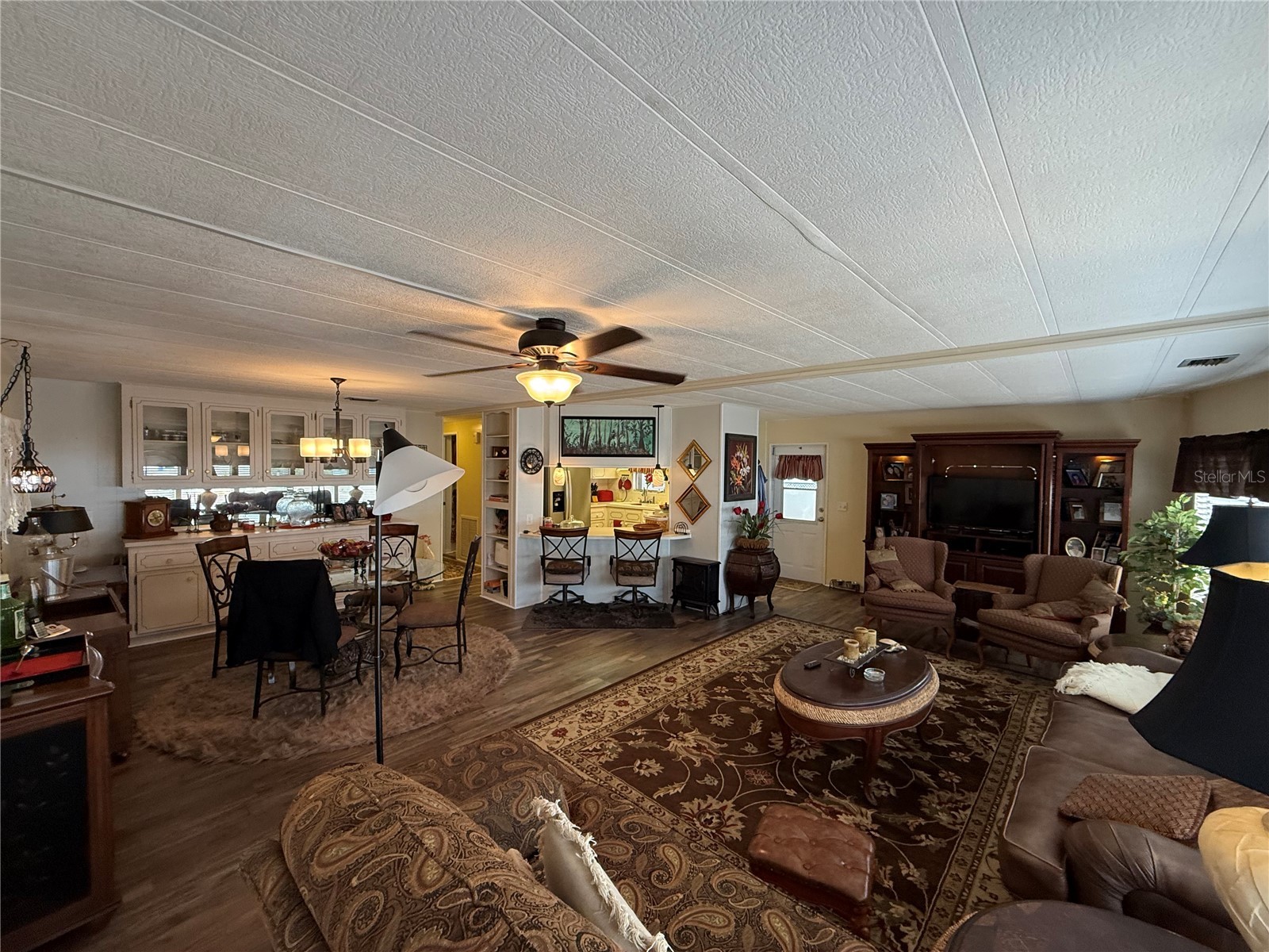 50 N Bobwhite Road Wildwood FL 34785 - LAKE OKAHUMPKA G5108140 image10