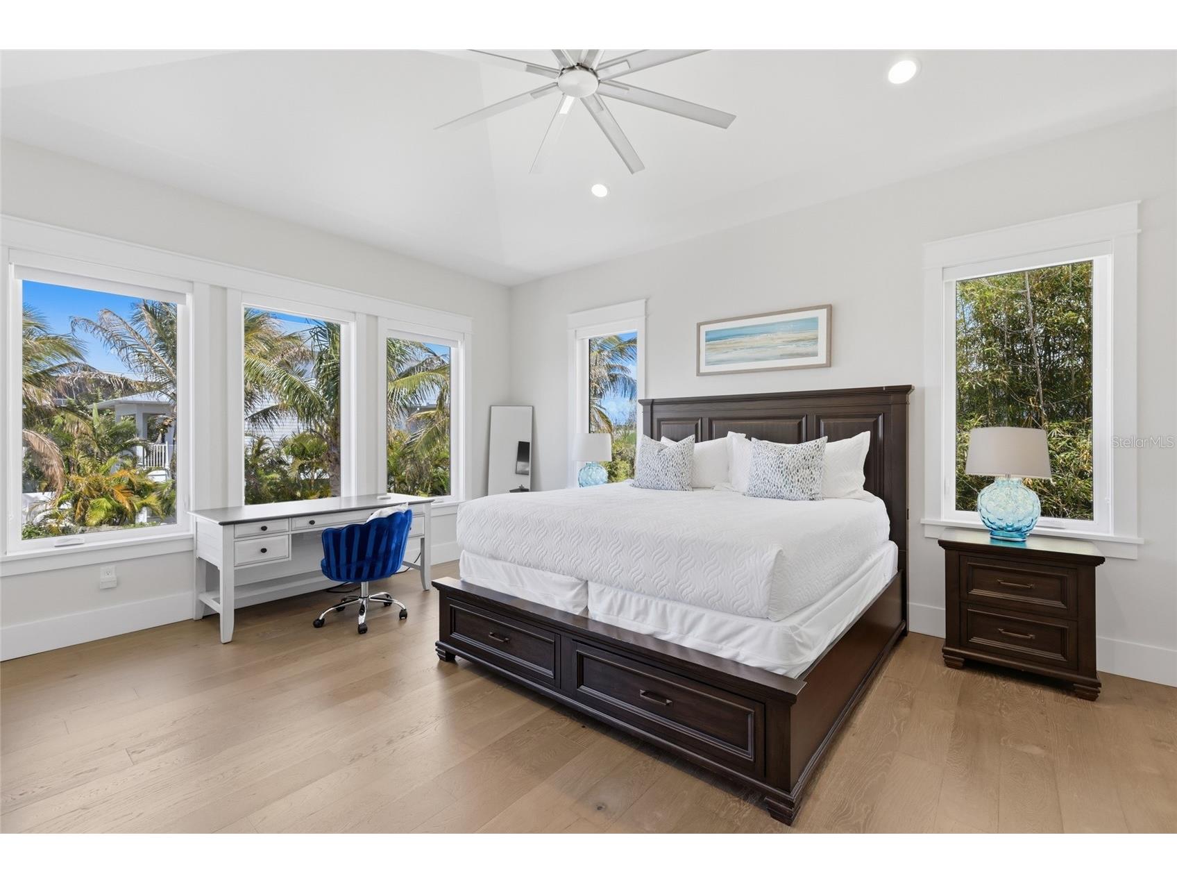50 N Shore Drive Anna Maria FL 34216 A4677955 image18