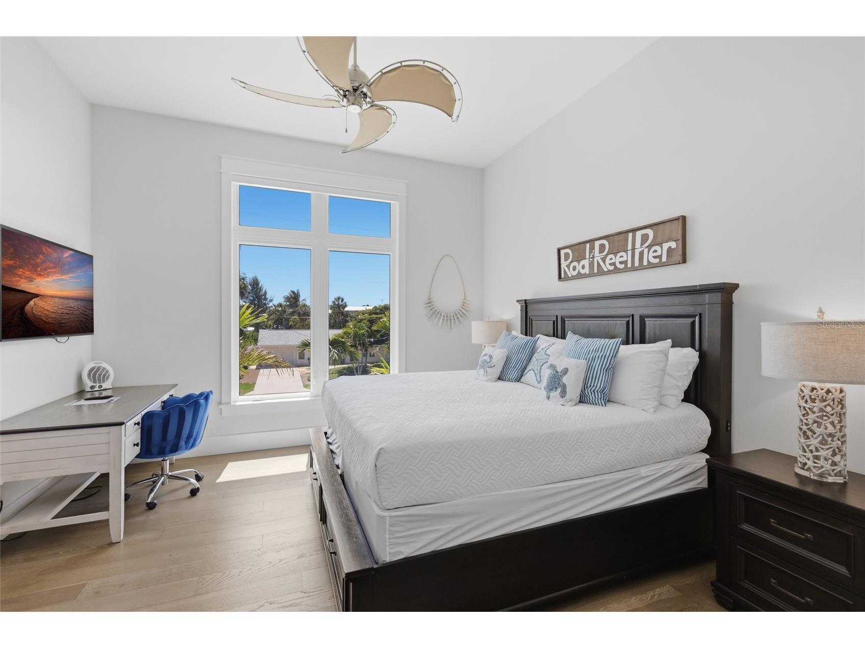 50 N Shore Drive Anna Maria FL 34216 A4677955 image24