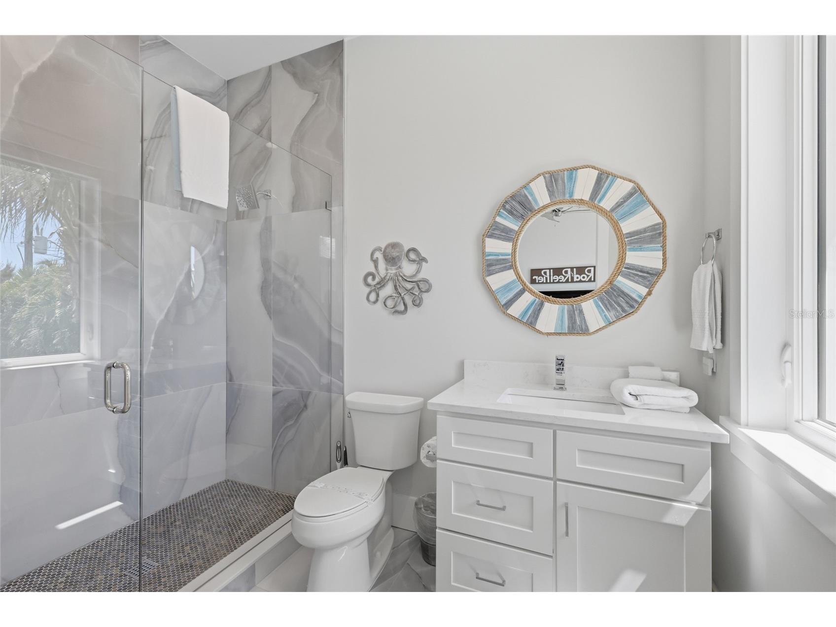 50 N Shore Drive Anna Maria FL 34216 A4677955 image26