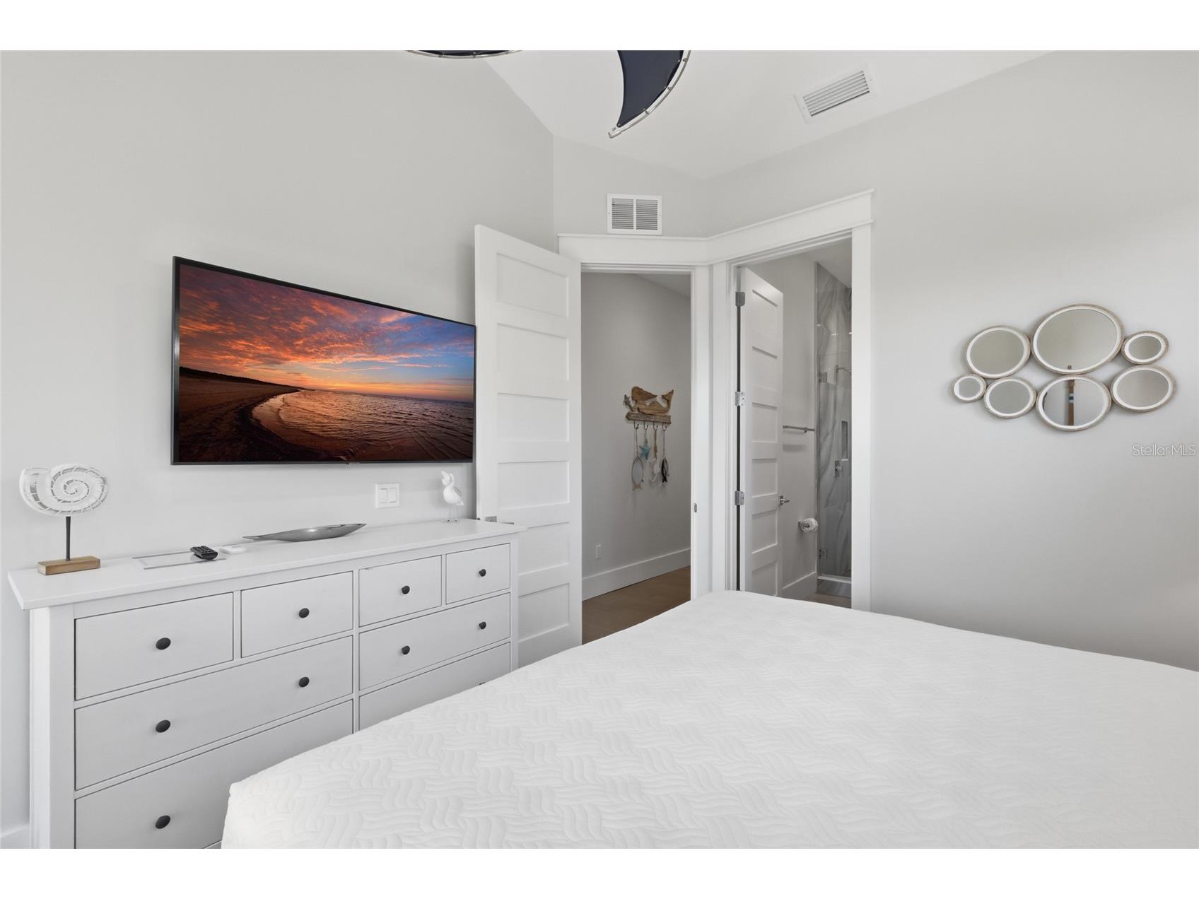 50 N Shore Drive Anna Maria FL 34216 A4677955 image28