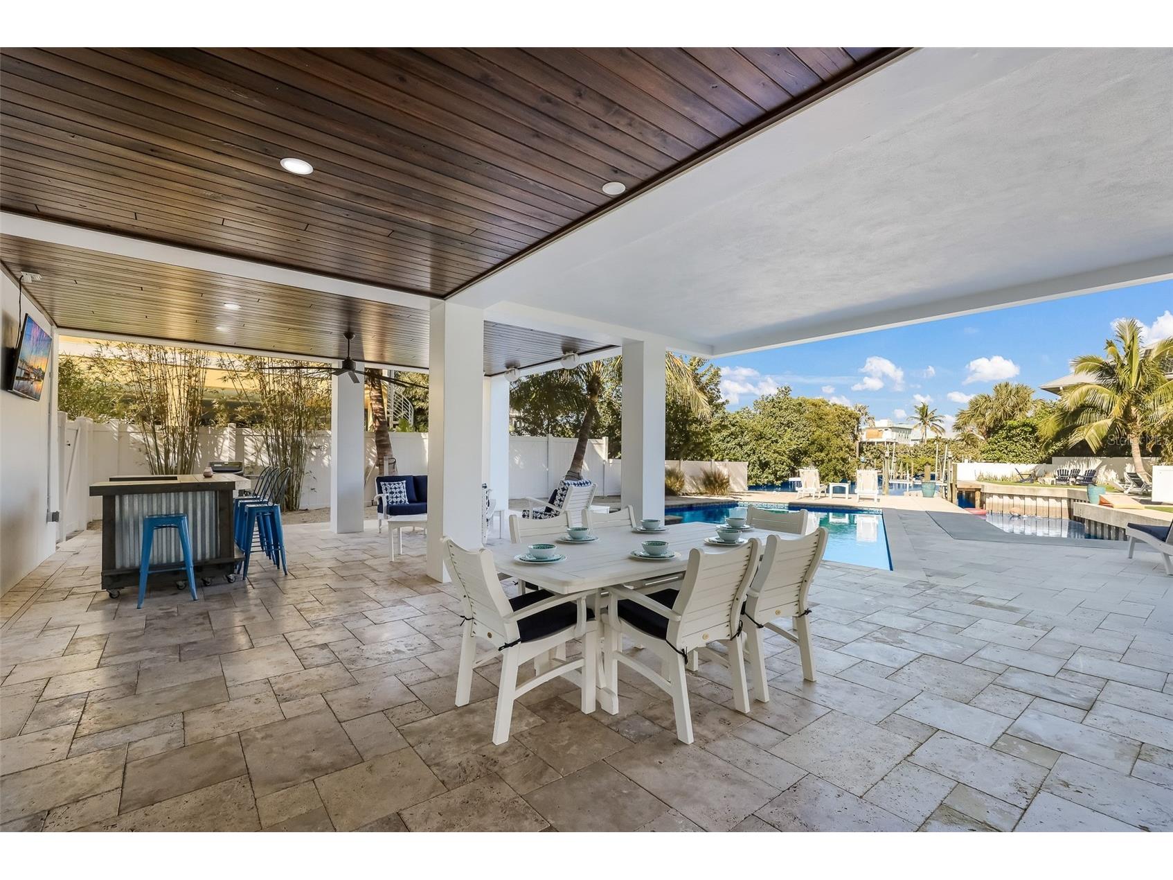 50 N Shore Drive Anna Maria FL 34216 A4677955 image47
