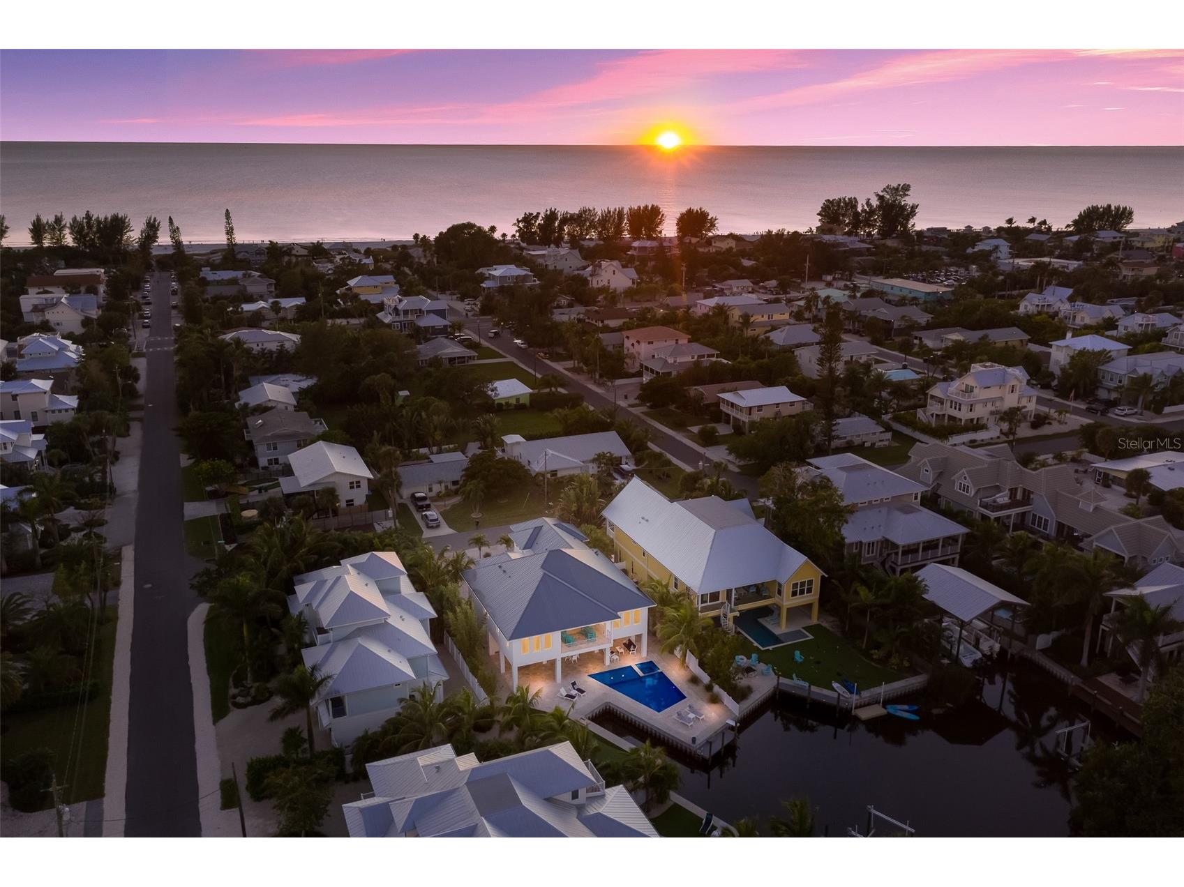 50 N Shore Drive Anna Maria FL 34216 A4677955 image6