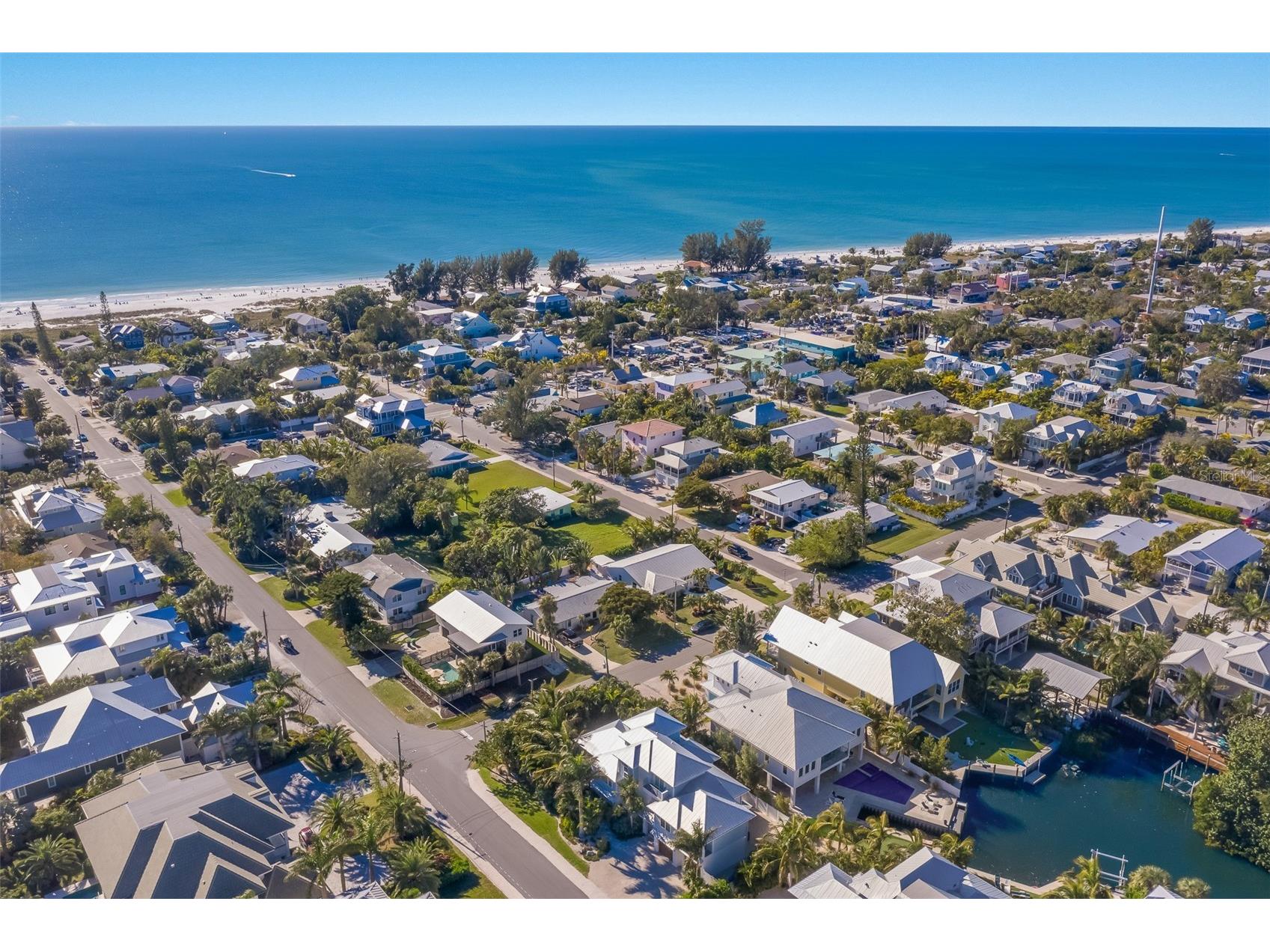 50 N Shore Drive Anna Maria FL 34216 A4677955 image73