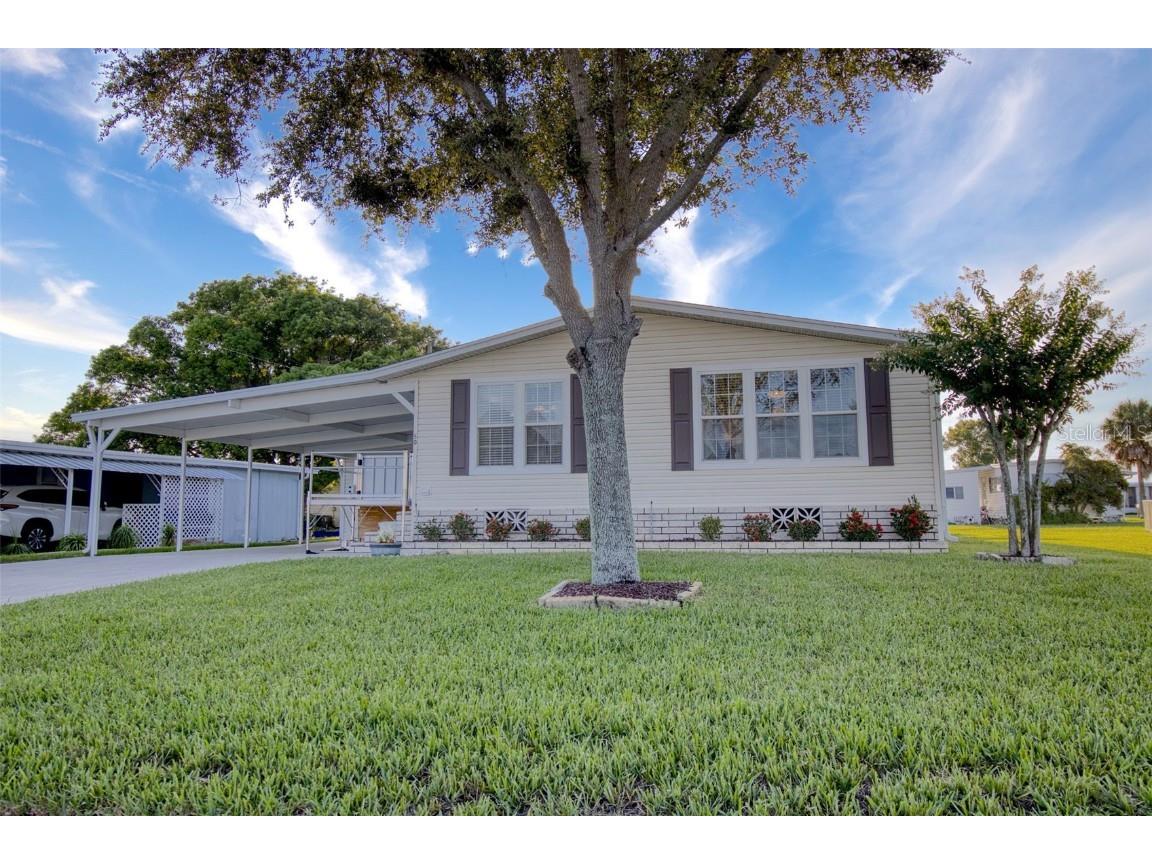 50 Village Green Way #6 Palm Harbor FL 34684 - LAKE TARPON U8209508 image1