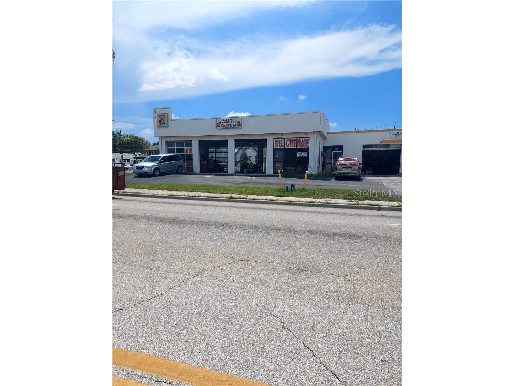 500 28th Street N Saint Petersburg FL 33713 U8207488 image1