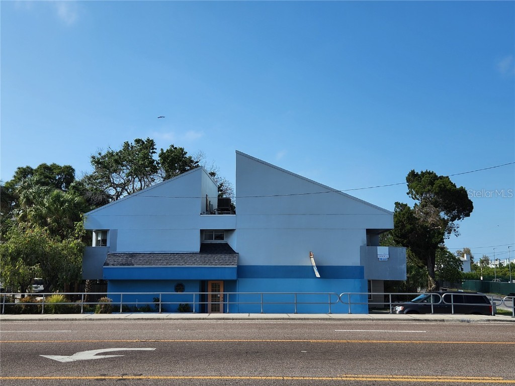 500 2nd Street Indian Rocks Beach FL 33785 U8242114 image1