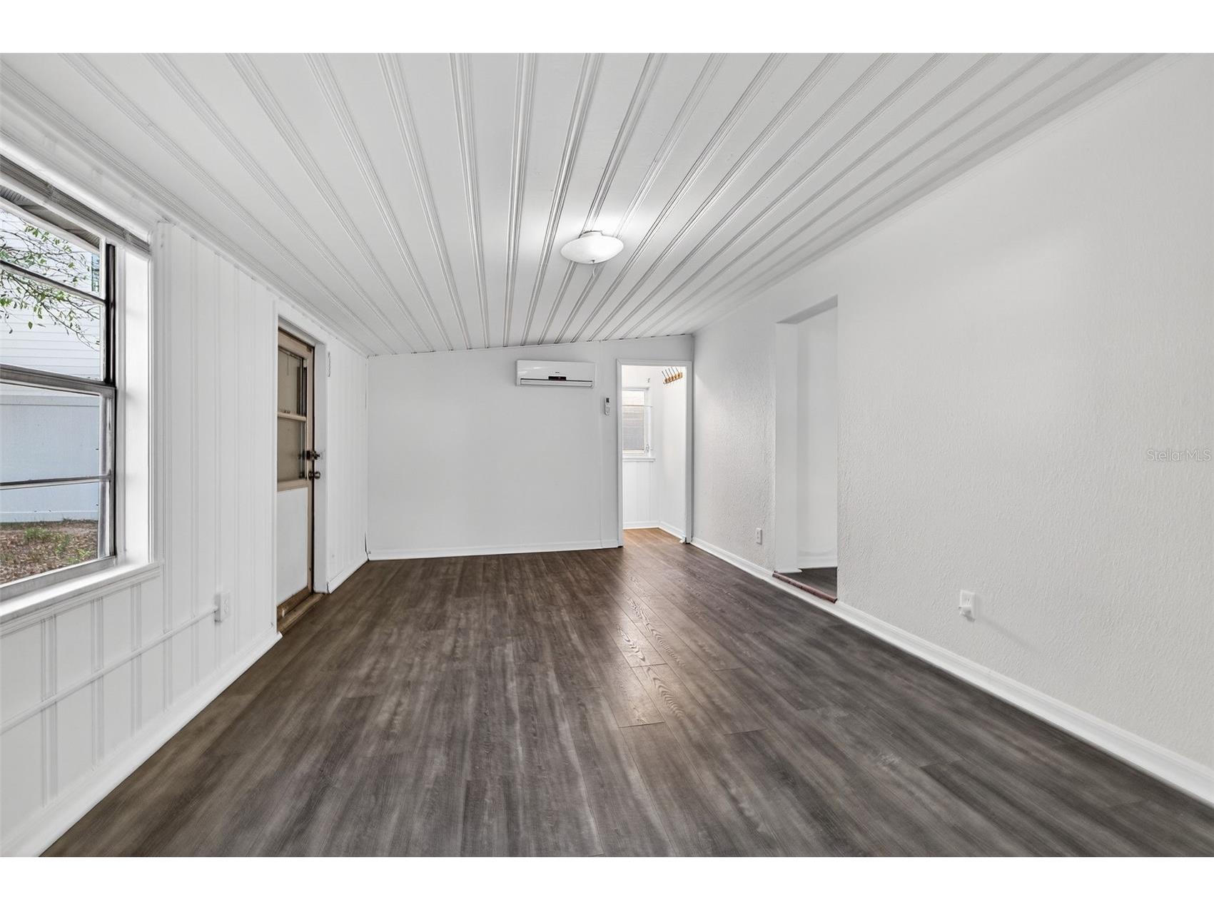 500 35th Avenue N Saint Petersburg FL 33704 TB8509385 image24