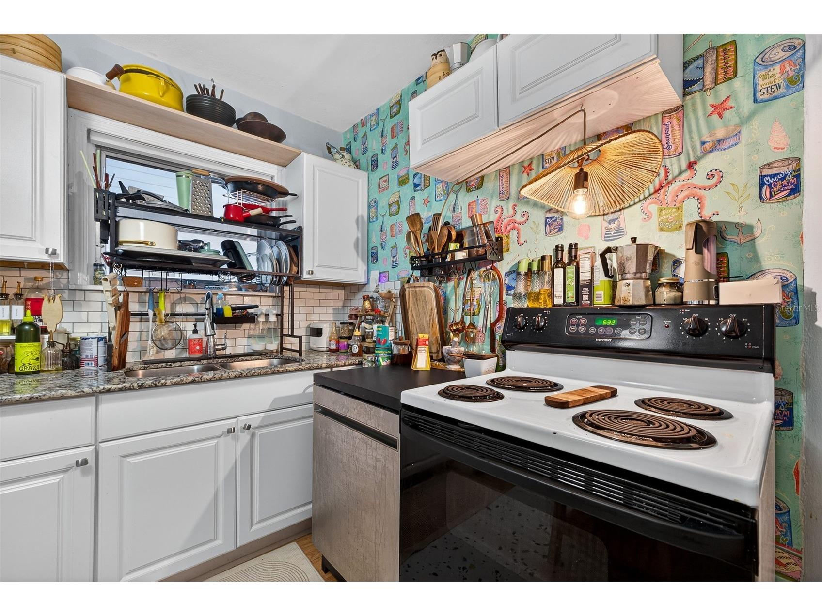 500 35th Avenue N Saint Petersburg FL 33704 TB8509385 image8