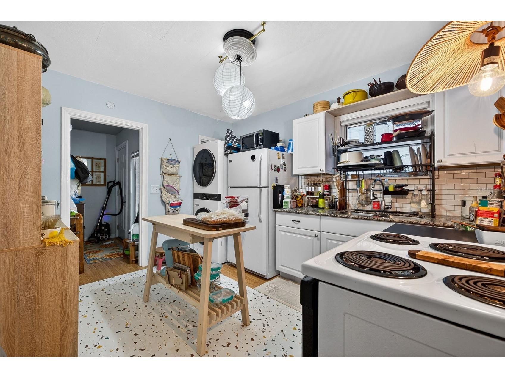 500 35th Avenue N Saint Petersburg FL 33704 TB8509385 image9