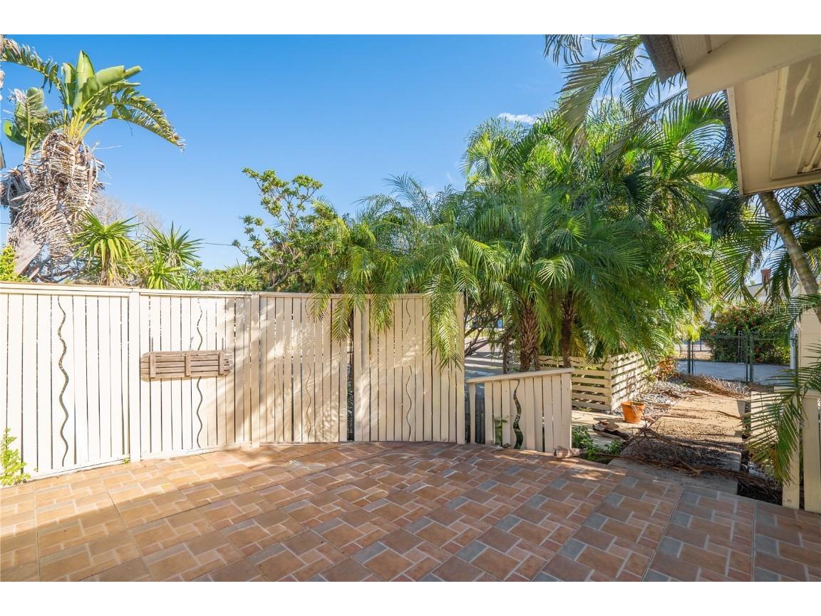 500 78th Avenue Saint Pete Beach FL 33706 TB8452793 image11