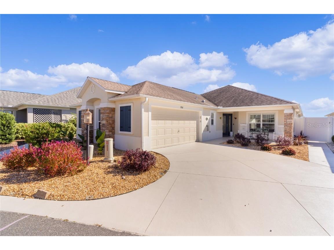 500 Avecilla Drive The Villages FL 32162 G5074632 image1