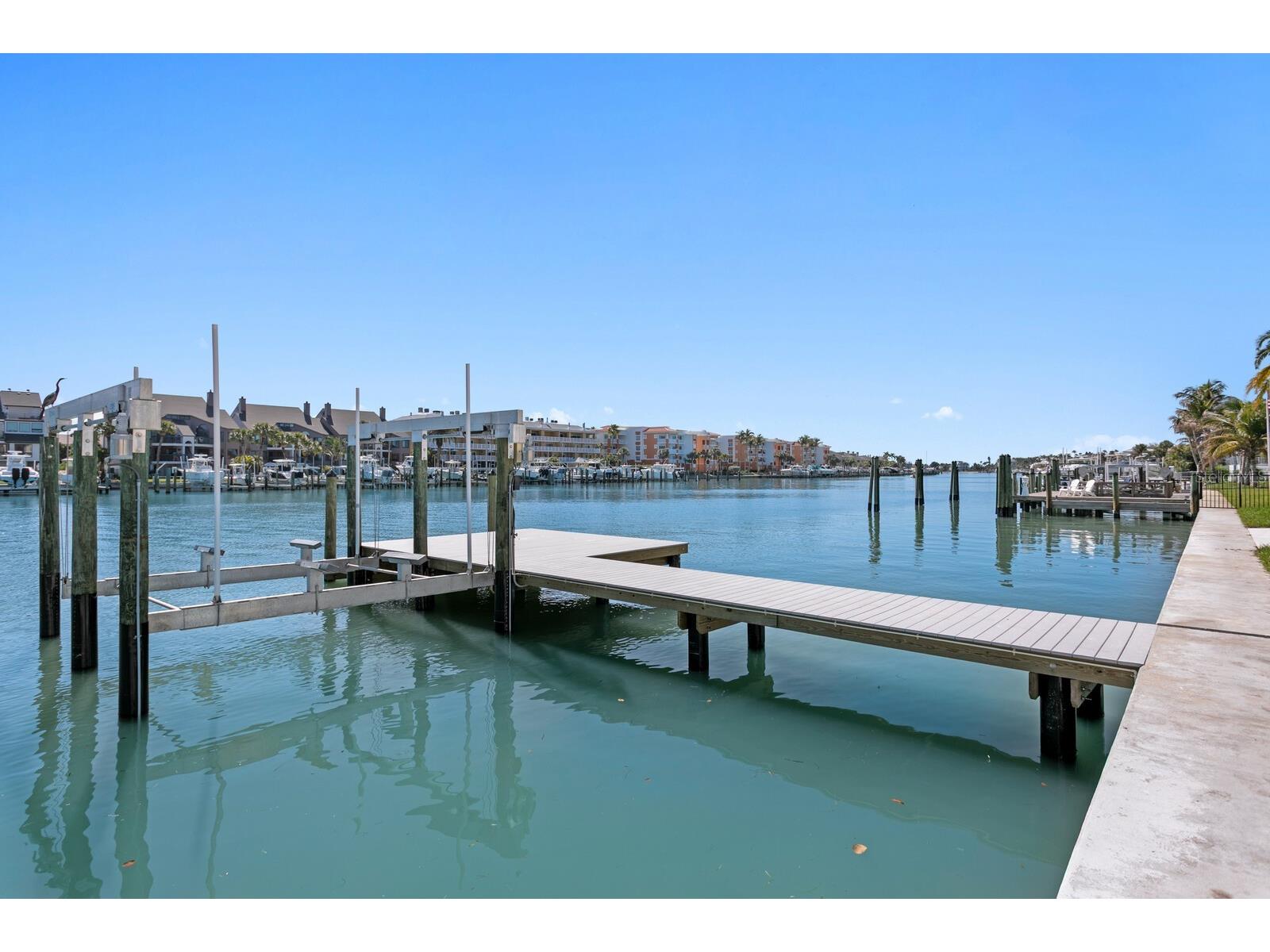 500 Barcelona Drive Tierra Verde FL 33715 TB8482779 image52