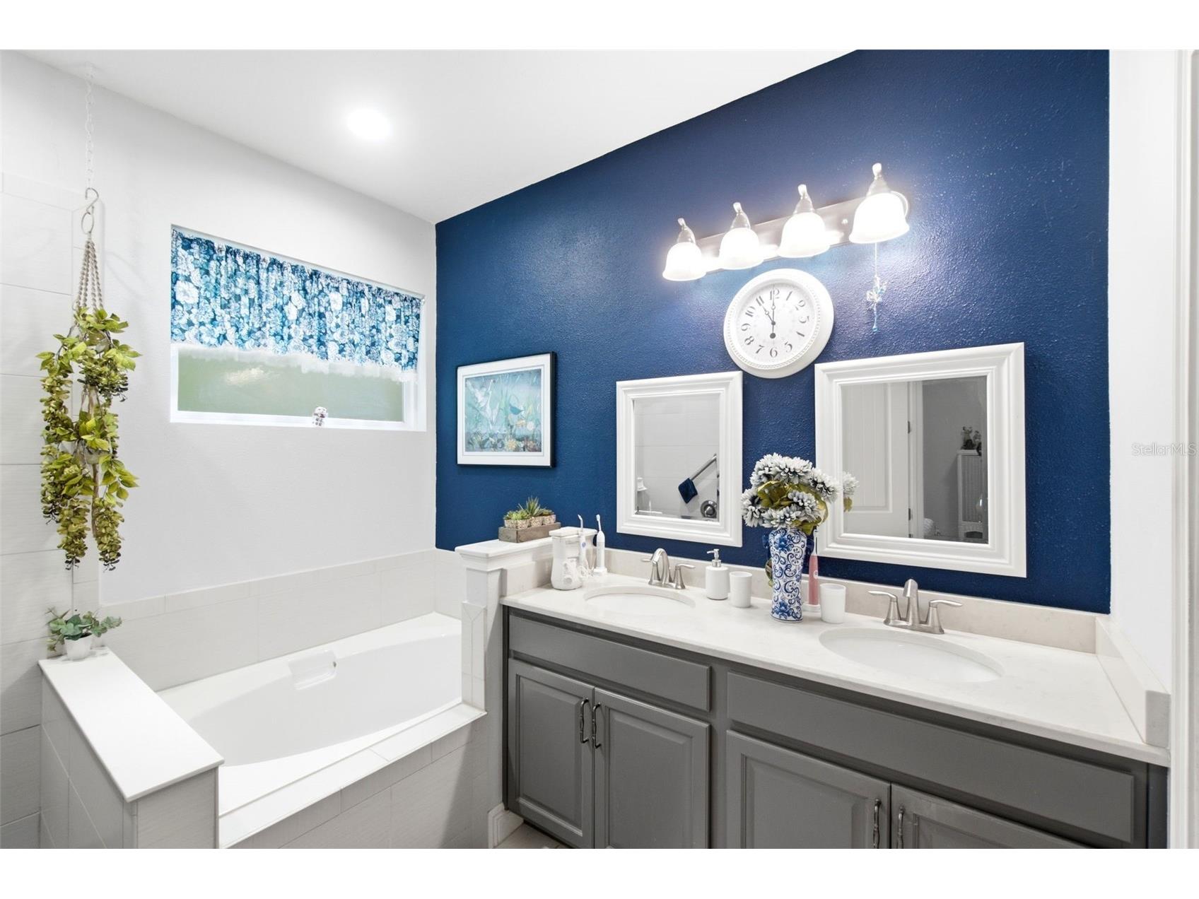 500 Bird Song Court Deland FL 32720 V4950191 image15