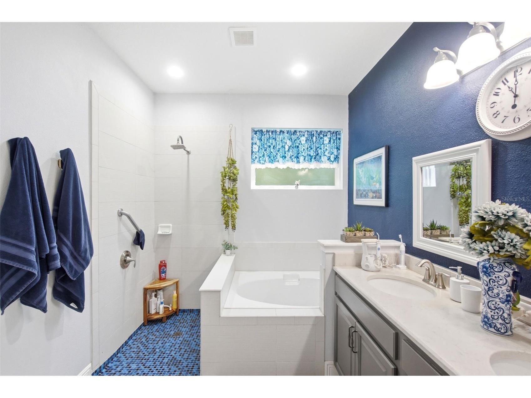 500 Bird Song Court Deland FL 32720 V4950191 image16
