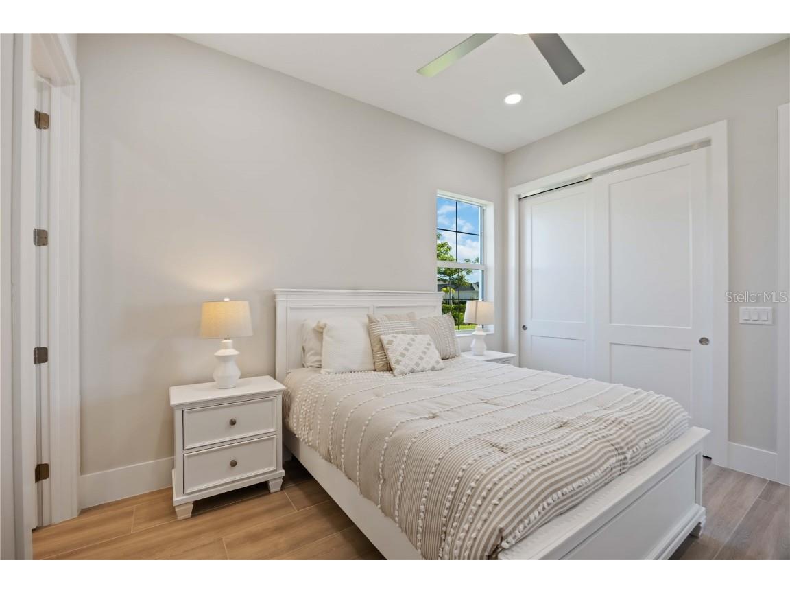 500 Blue Shell Loop Sarasota FL 34240 A4669351 image19