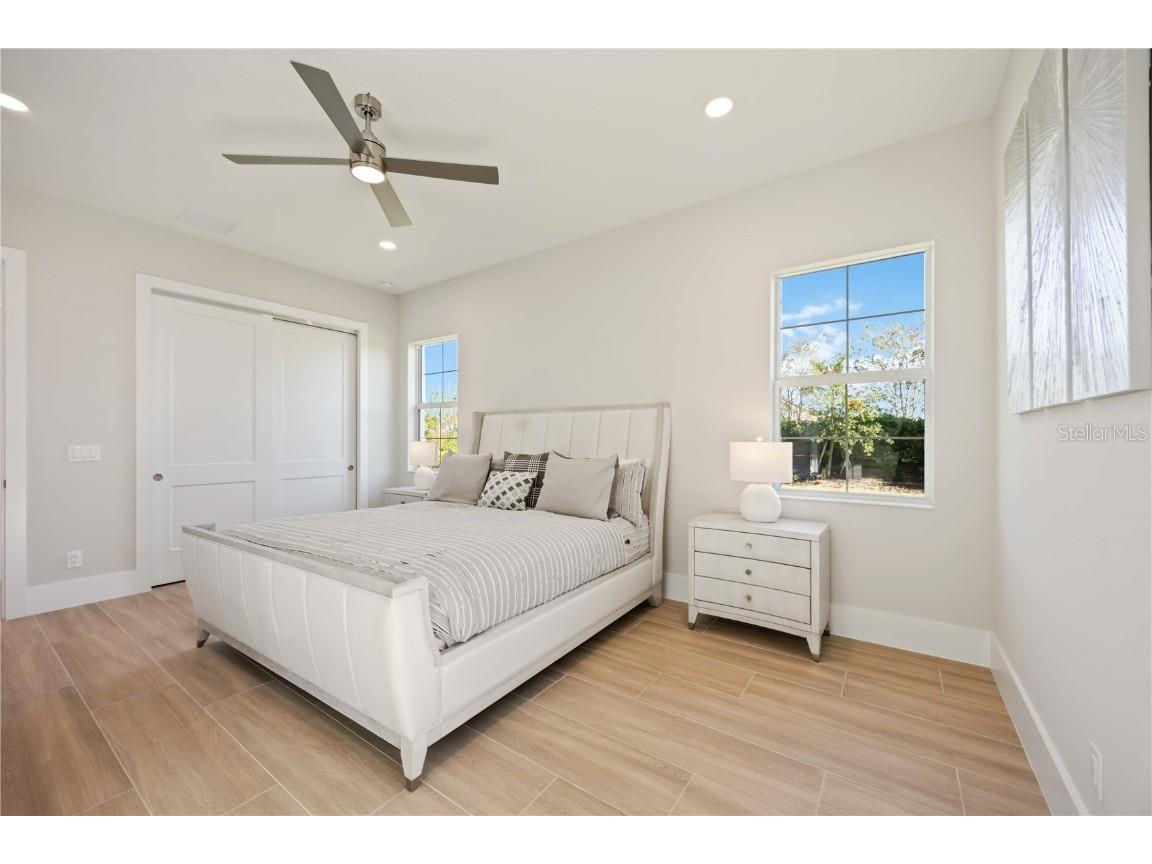 500 Blue Shell Loop Sarasota FL 34240 A4669351 image22