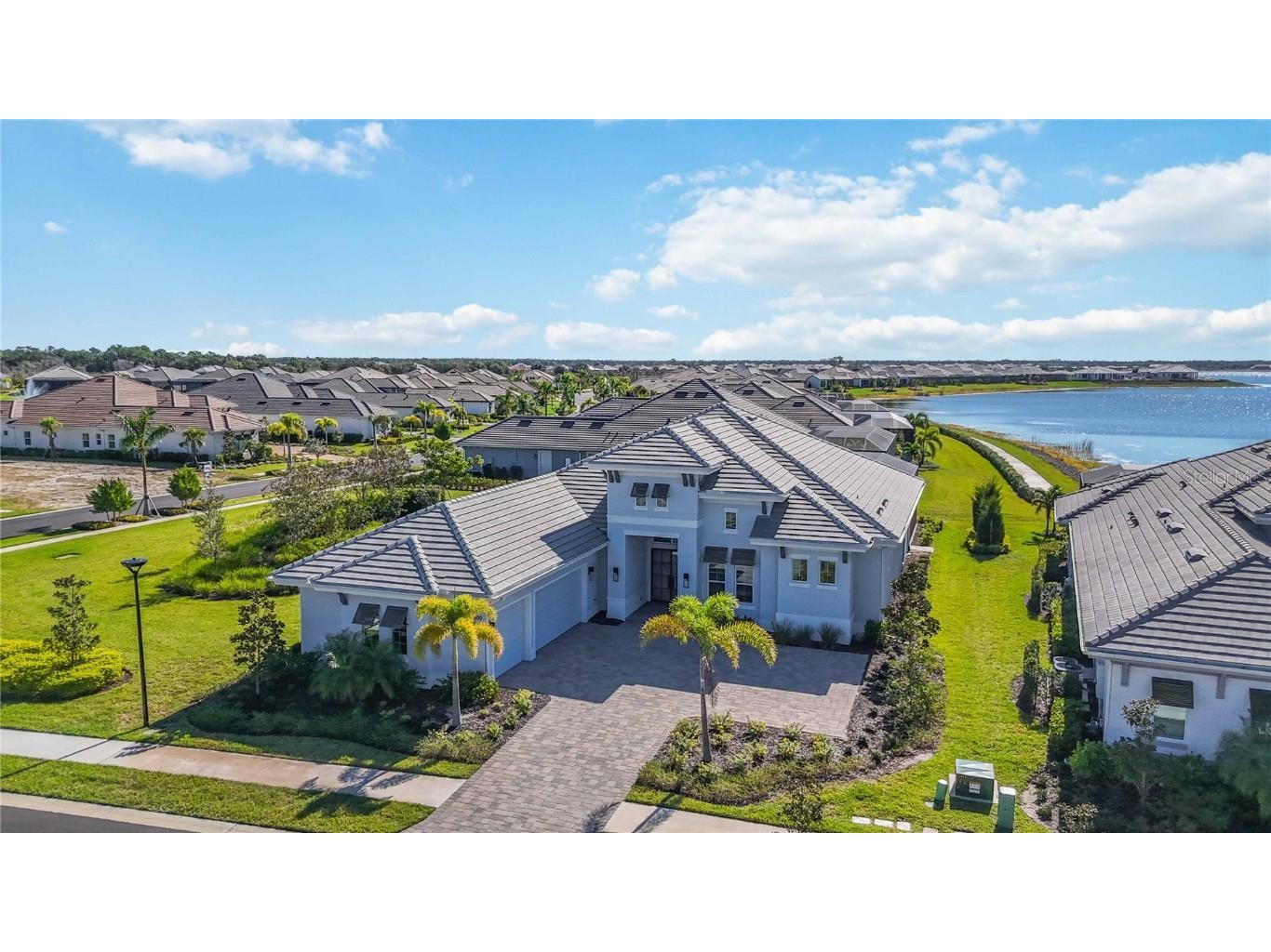 500 Blue Shell Loop Sarasota FL 34240 A4669351 image42