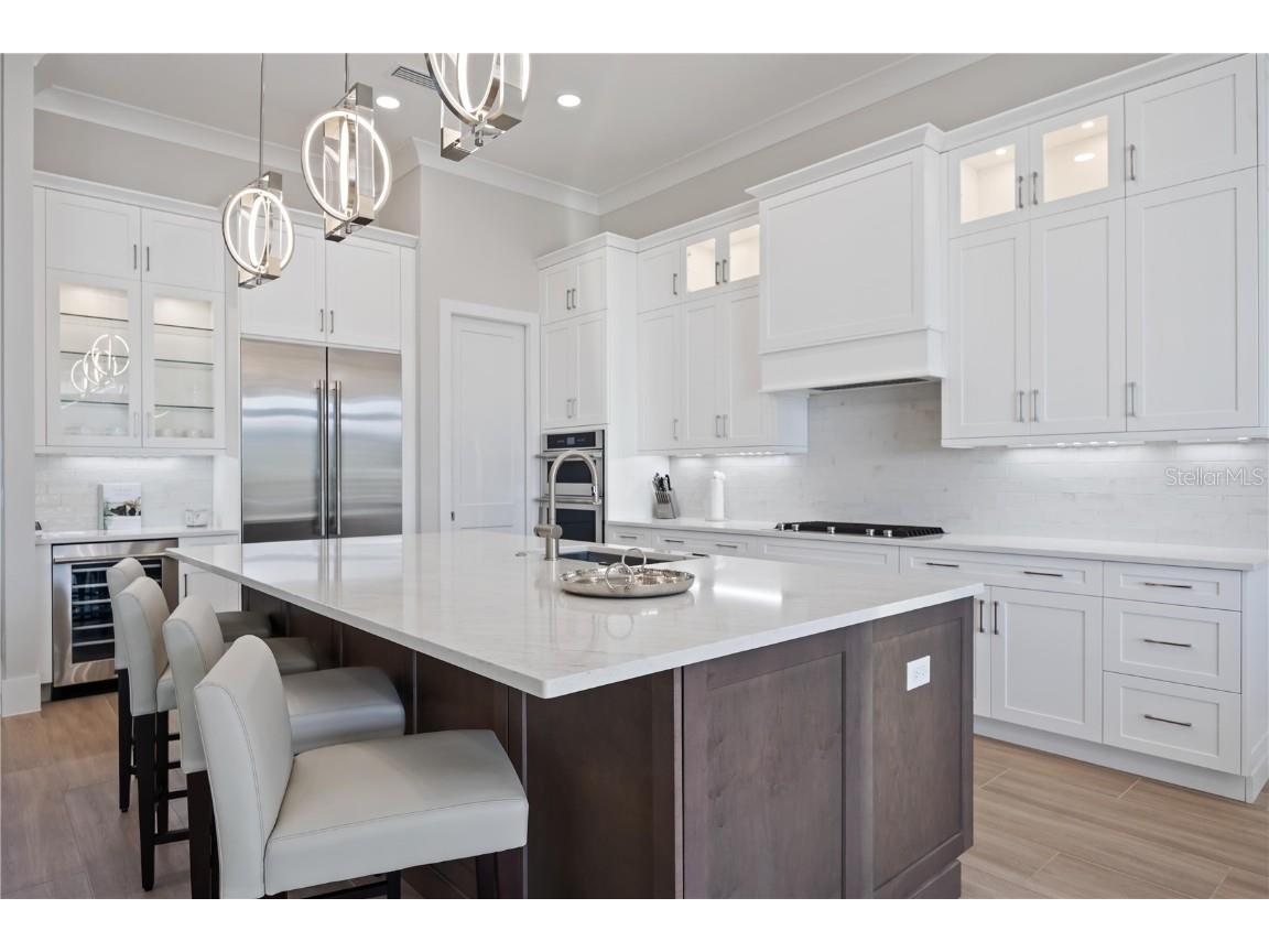 500 Blue Shell Loop Sarasota FL 34240 A4669351 image9