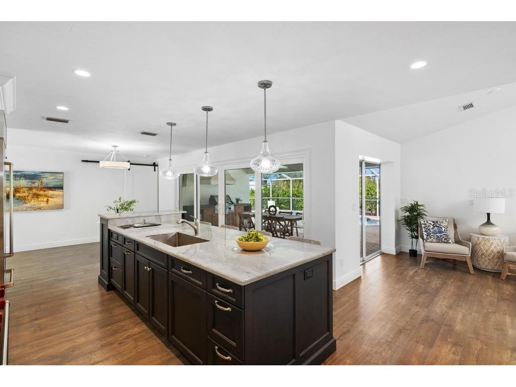 500 Dona Drive Nokomis FL 34275 A4669458 image12