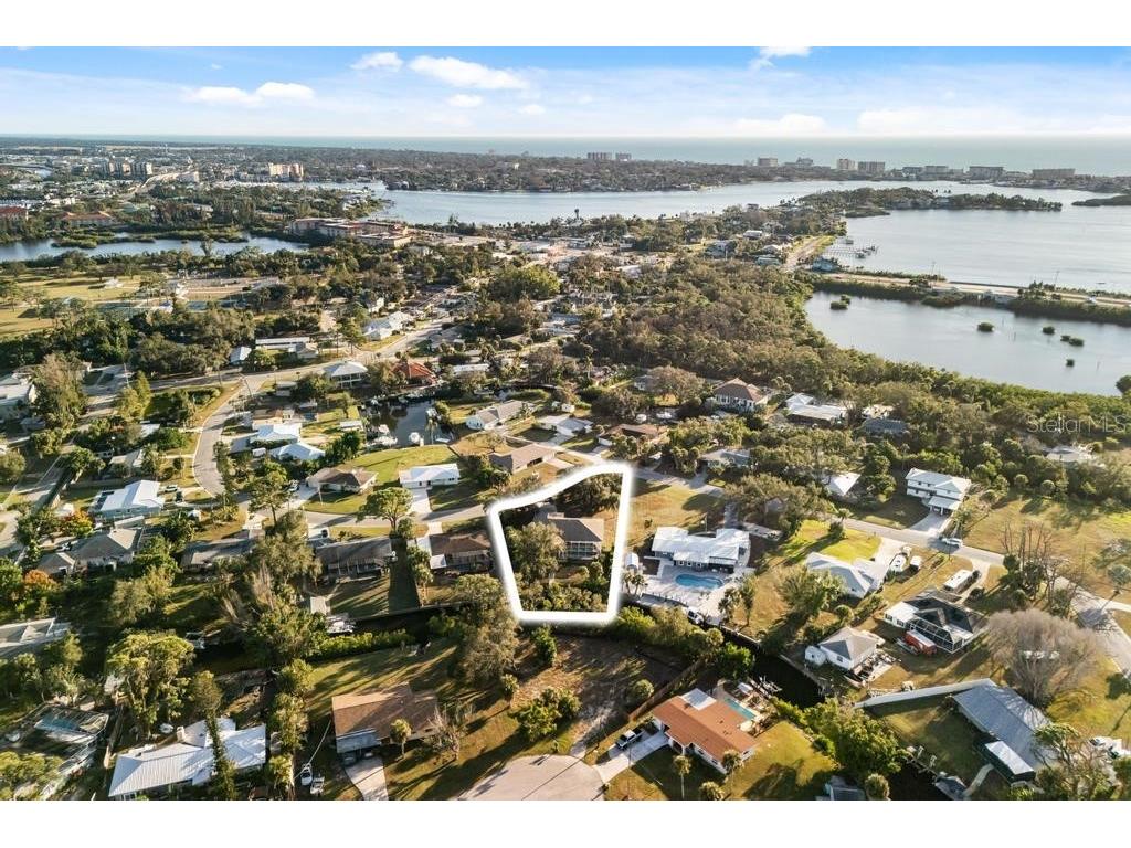 500 Dona Drive Nokomis FL 34275 A4669458 image68