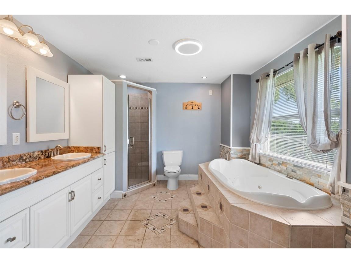 500 Forest Lake Drive Altamonte Springs FL 32714 V4944996 image25